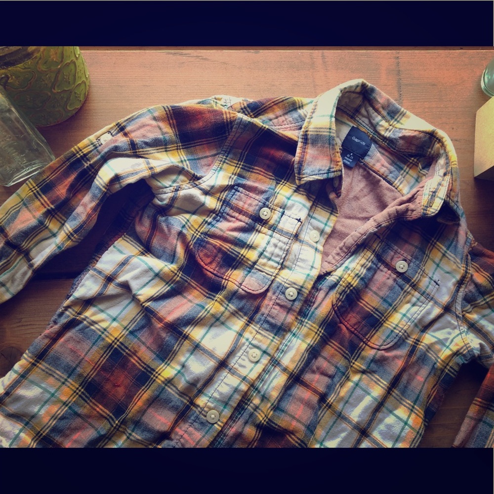 GAP plaid button down shirt long sleeve S 6/7